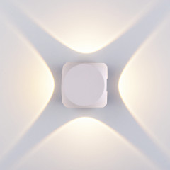 Настенный светильник Elektrostandard 1504 TECHNO LED CUBE белый 4690389147722