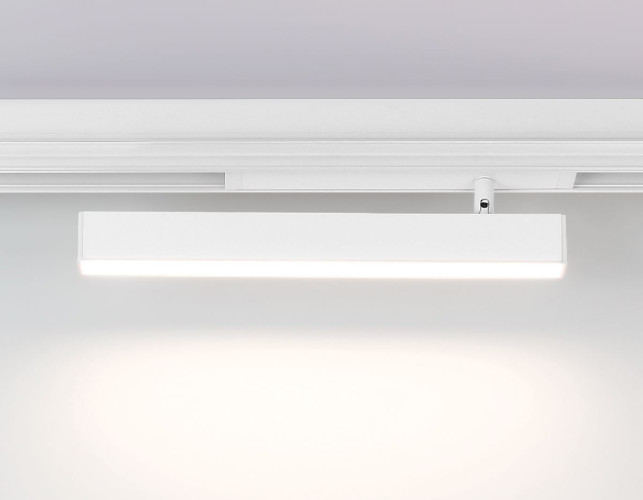 Трековый магнитный светильник Ambrella Light Magnetic 220V GL1331
