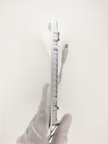 Встраиваемый светильник Elvan VLS-102-R-18W-WW