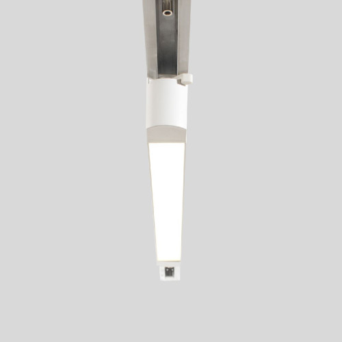 Трековый однофазный светильник Crystal Lux CLT 0.31 010 18W WH M4000K