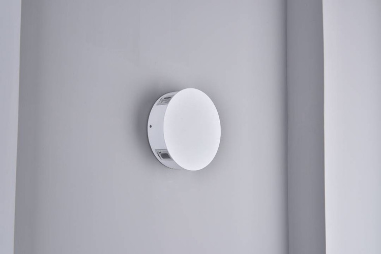 Уличный настенный светильник DesignLed GW-A131-4-4-WH-WW 003199