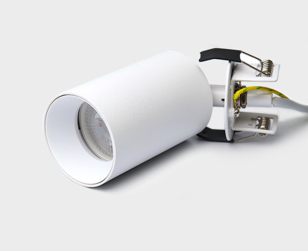 Встраиваемый спот Italline DANNY FR white