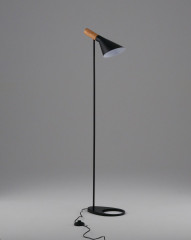 Торшер Moderli Turin V11334-1F