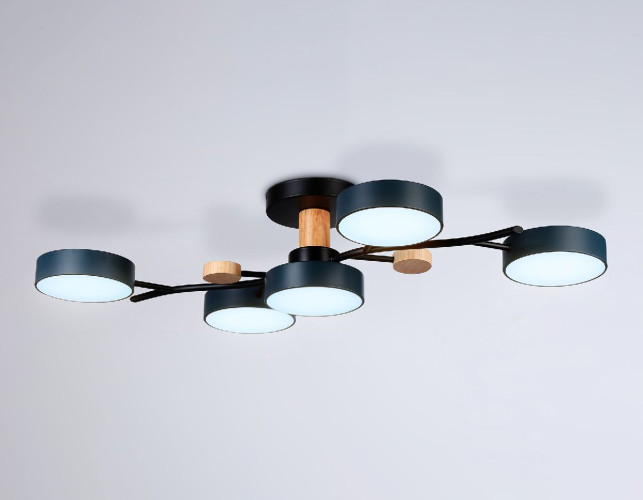 Потолочная люстра Ambrella Light Comfort LineTech FL4835