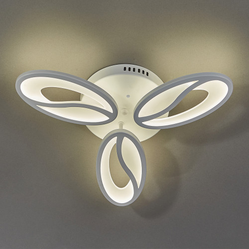 Потолочная светодиодная люстра Escada Grain 10222/3LED 46W