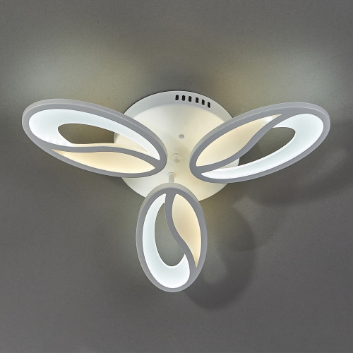 Потолочная светодиодная люстра Escada Grain 10222/3LED 46W