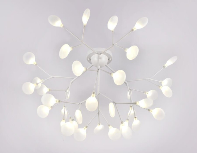Потолочная люстра Ambrella Light Traditional TR3018