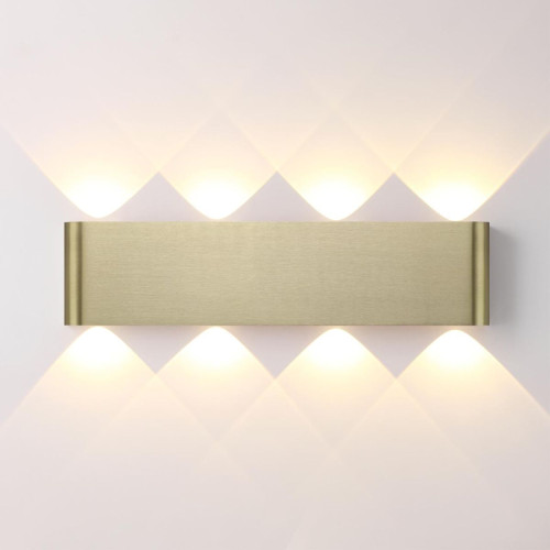 Настенный светильник Odeon Light Hightech Magnum 7107/8WL
