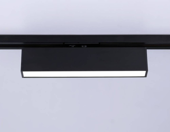 Трековый однофазный светильник Ambrella Light Track System GL6767