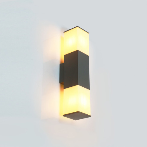 Уличный настенный светильник General GWL-2E27-IP65 662458