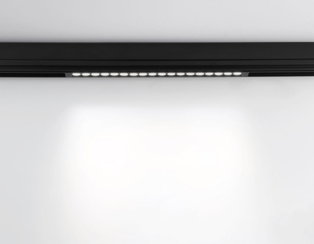 Трековый светодиодный светильник Ambrella Light Track System GL1740