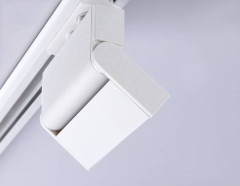Трековый однофазный светильник Ambrella Light Track System GL6801