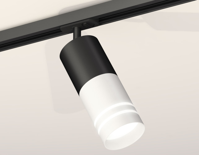 Комплект трекового светильника Ambrella Light Track System XT7401111 (A2537, C7422, A2011, C7401, N7141)