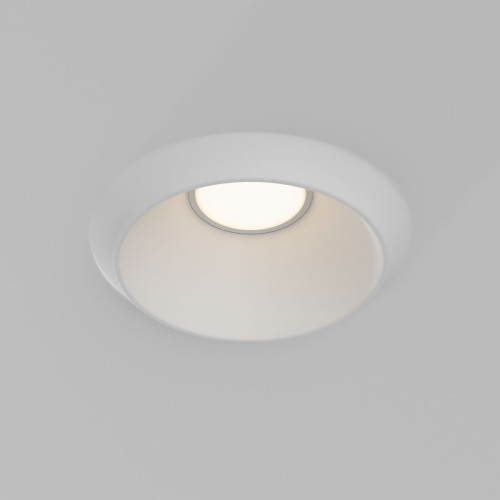 Встраиваемый светильник Maytoni Gyps Modern DL124-GU10-01-TRS-W