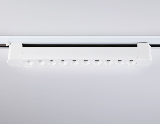 Трековый однофазный светильник Ambrella Light Track system GL6706