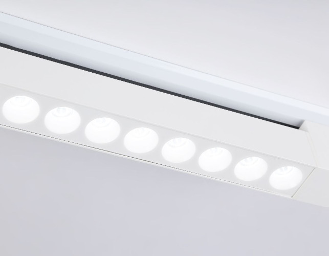 Трековый однофазный светильник Ambrella Light Track system GL6706
