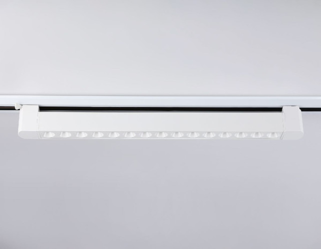 Трековый однофазный светильник Ambrella Light Track system GL6712