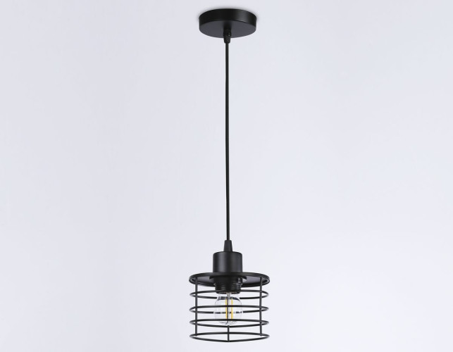 Подвесной светильник Ambrella Light Traditional TR8068