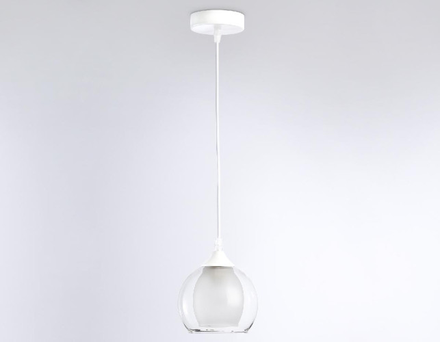 Подвесной светильник Ambrella Light Traditional TR3538