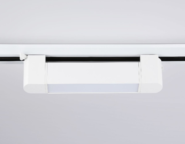 Трековый однофазный светильник Ambrella Light Track system GL6724