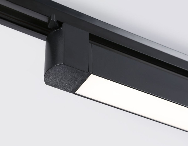 Трековый однофазный светильник Ambrella Light Track system GL6739